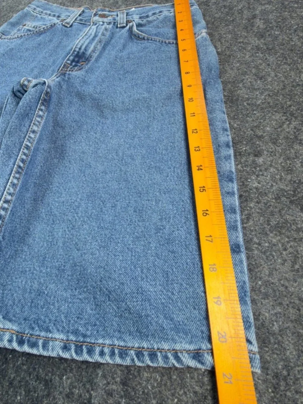 Levi's 562 Loose Fit Shorts Boys W27 Blue Denim Vintage Style NWT